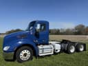 2017 Peterbilt 579 Image