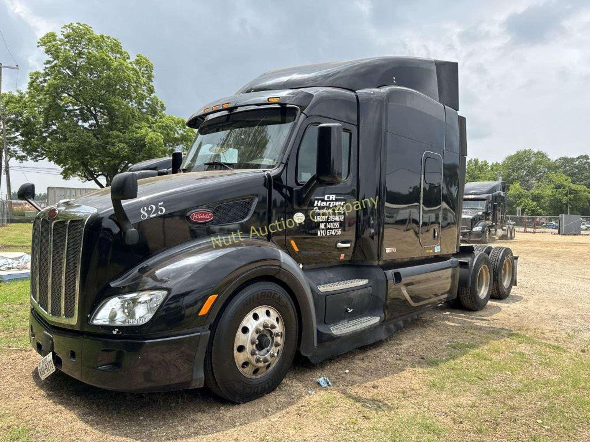 Main image Peterbilt 579