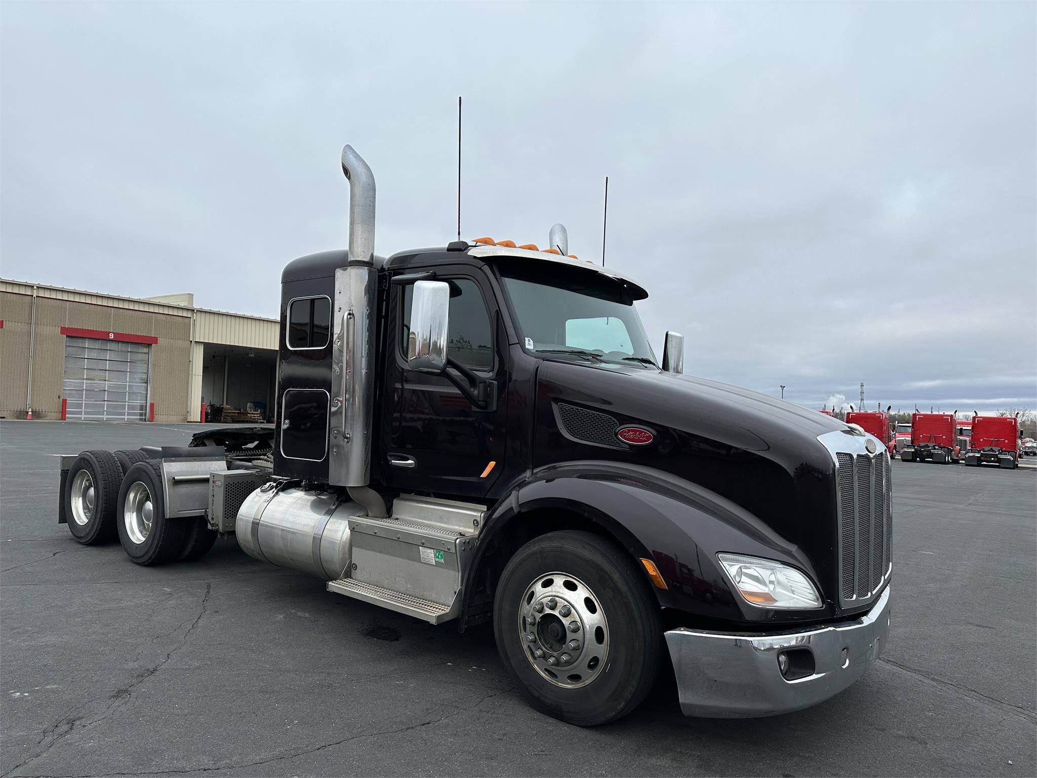 Main image Peterbilt 579