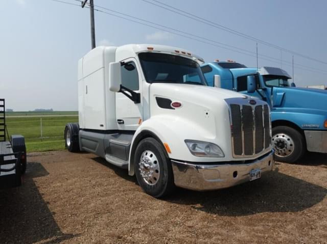 Image of Peterbilt 579 equipment image 1
