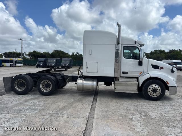 Image of Peterbilt 579 equipment image 3