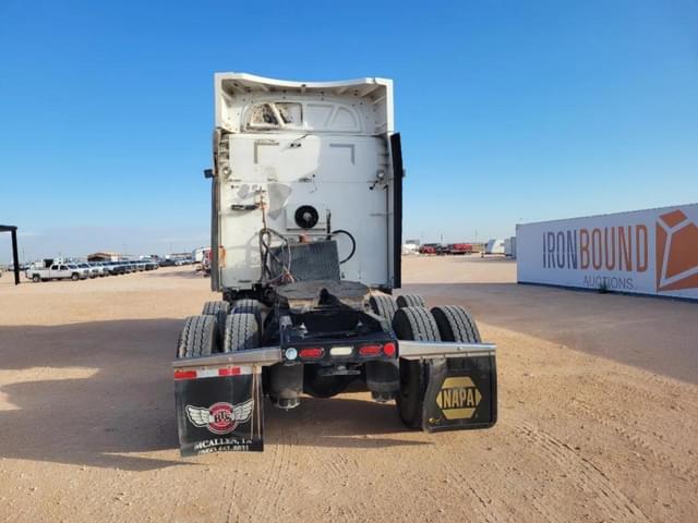 Image of Peterbilt 579 equipment image 3