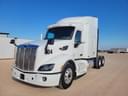 2017 Peterbilt 579 Image