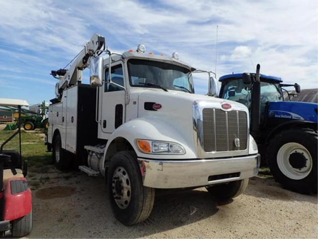 Image of Peterbilt 337 equipment image 2