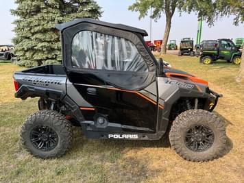 Main image Polaris General 1000 Deluxe