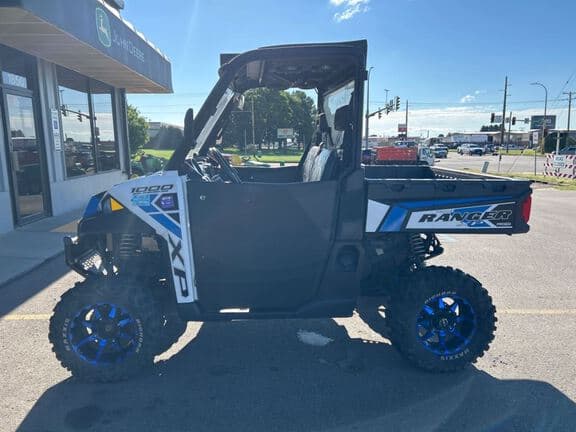 Image of Polaris Ranger XP 1000 equipment image 1
