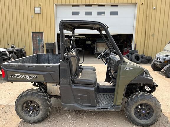 Image of Polaris Ranger XP 900 equipment image 2