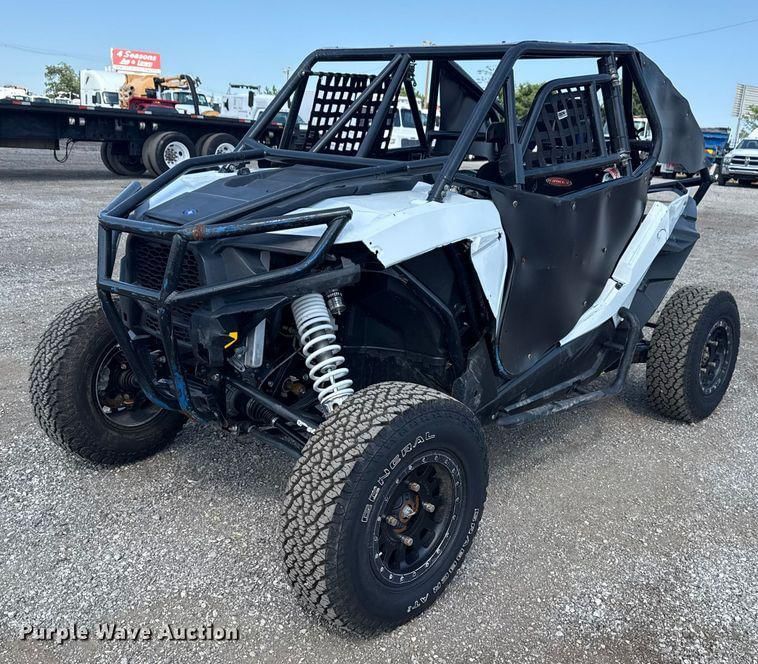 2017 Polaris Razor XP 1000 Equipment Image0