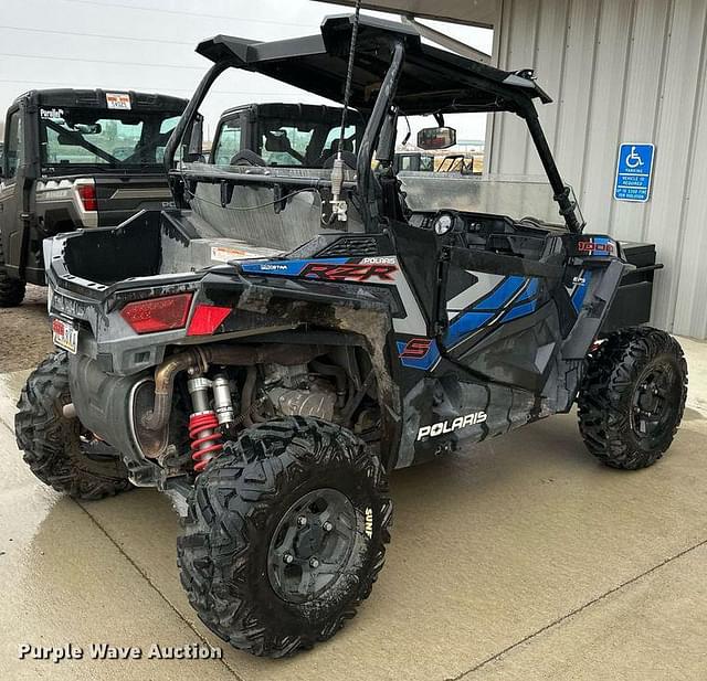 Image of Polaris RZR 1000 equipment image 4