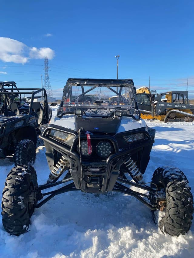 Image of Polaris RZR XP 1000 equipment image 4