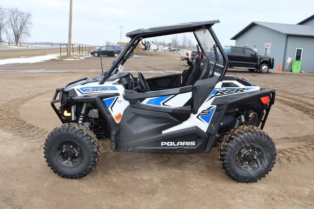 Image of Polaris RZR S 900 equipment image 3