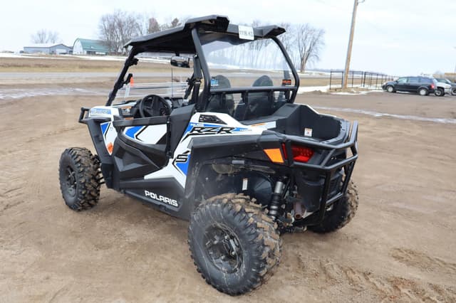 Image of Polaris RZR S 900 equipment image 4