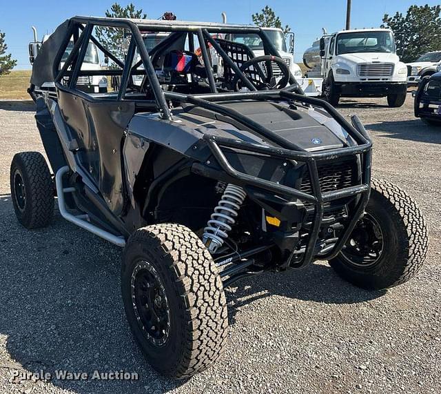 Image of Polaris RZR XP 1000 equipment image 2