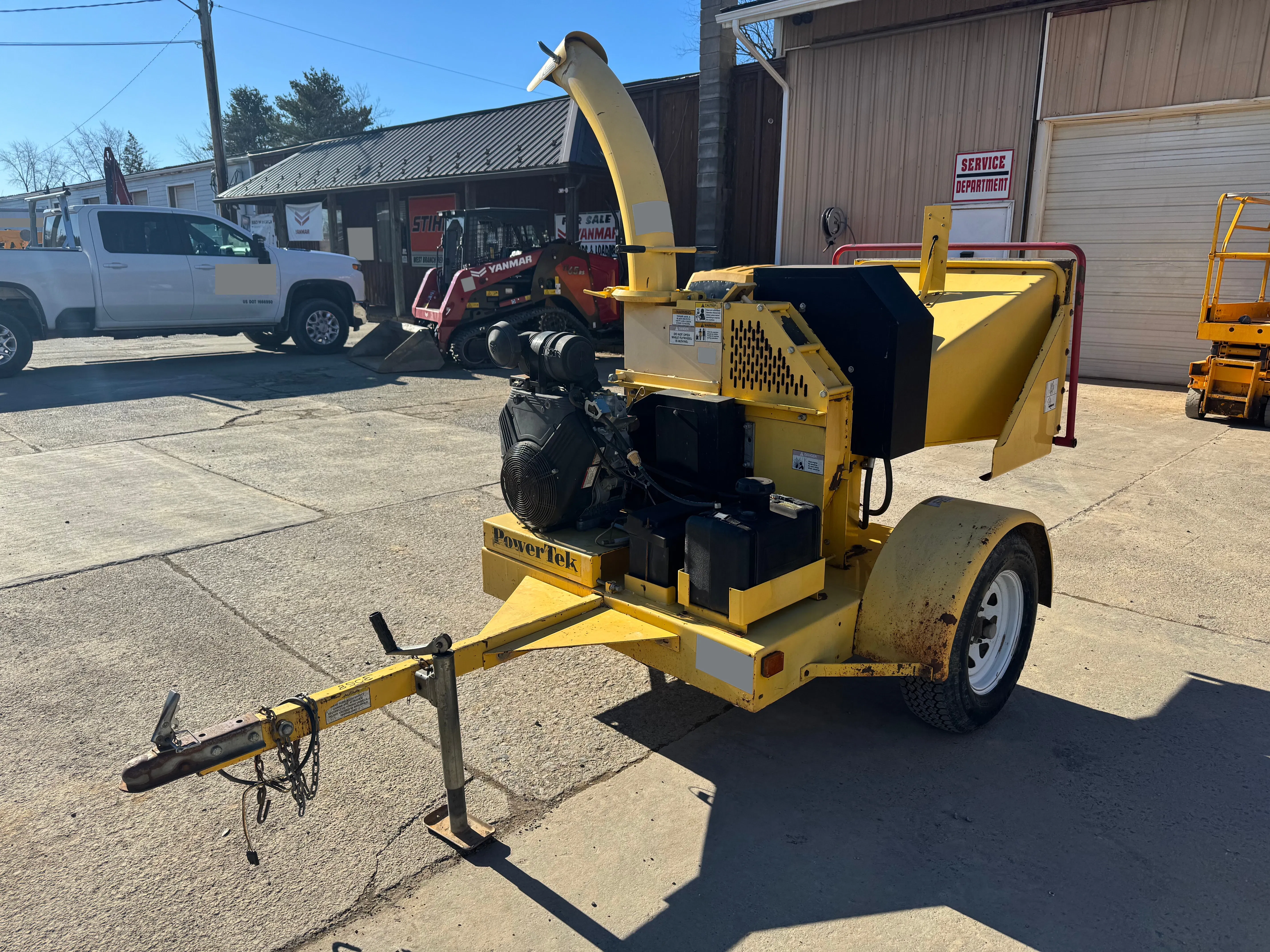 2017 Powertek 731 Equipment Image0