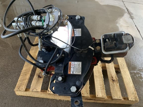 2017 Protrakker 400DB Equipment Image0