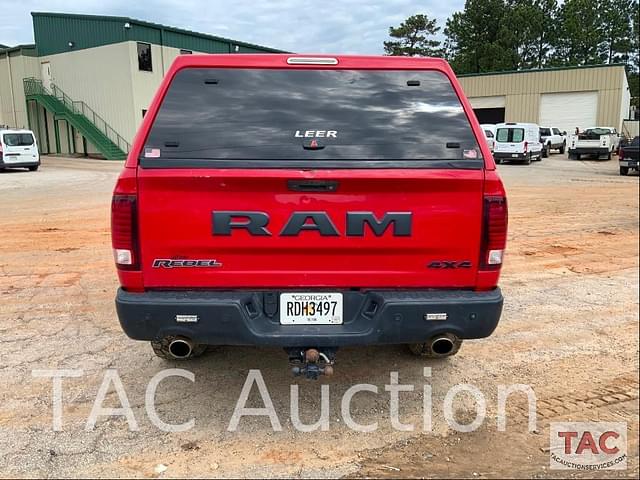Image of Dodge Ram 1500 equipment image 3