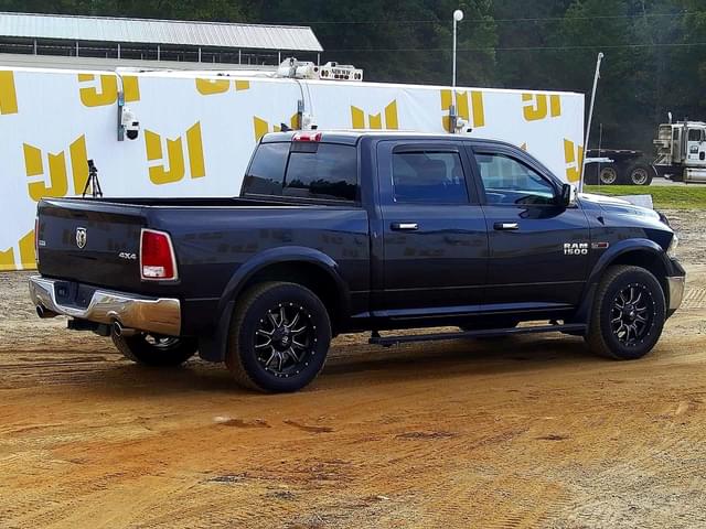 Image of Dodge Ram 1500 equipment image 4