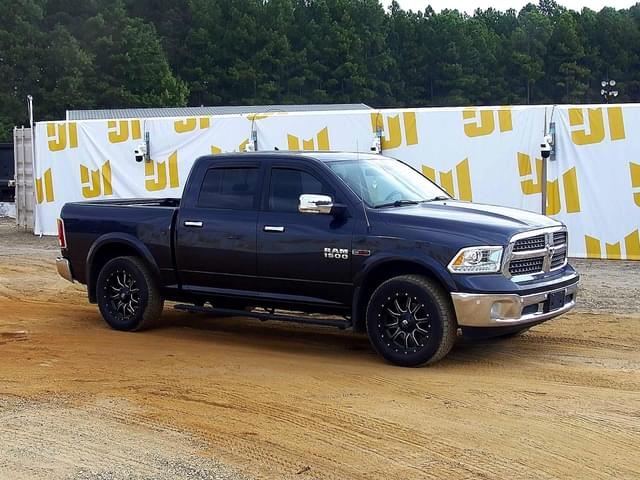 Image of Dodge Ram 1500 equipment image 2