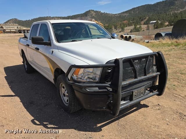 Image of Dodge Ram 1500 equipment image 2