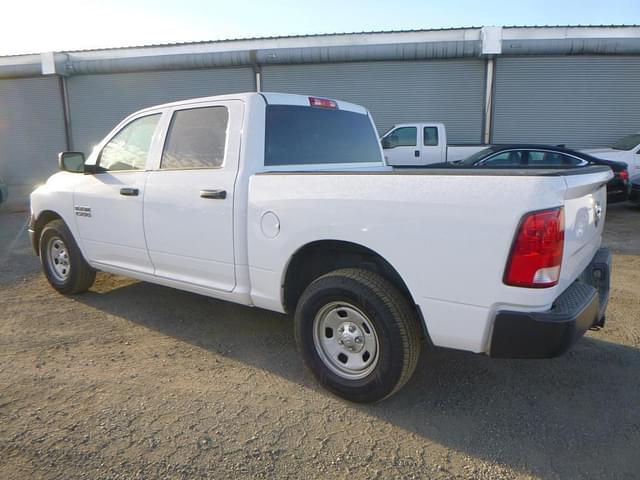 Image of Dodge Ram 1500 equipment image 3