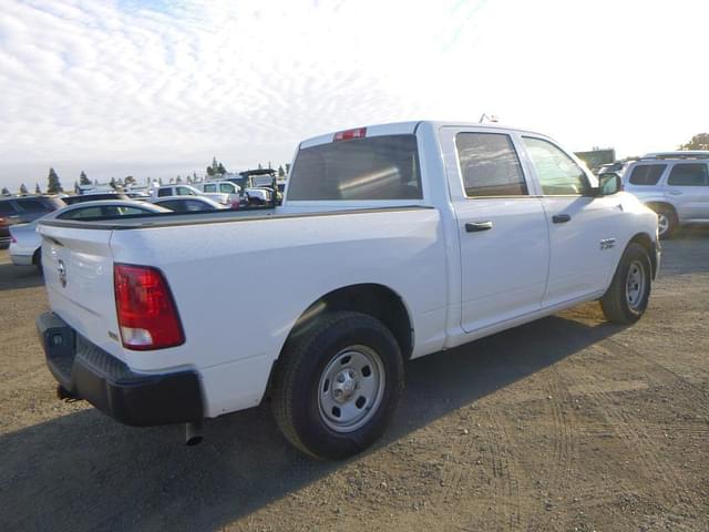 Image of Dodge Ram 1500 equipment image 2