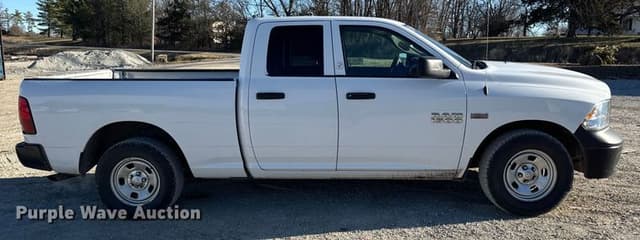 Image of Dodge Ram 1500 equipment image 3