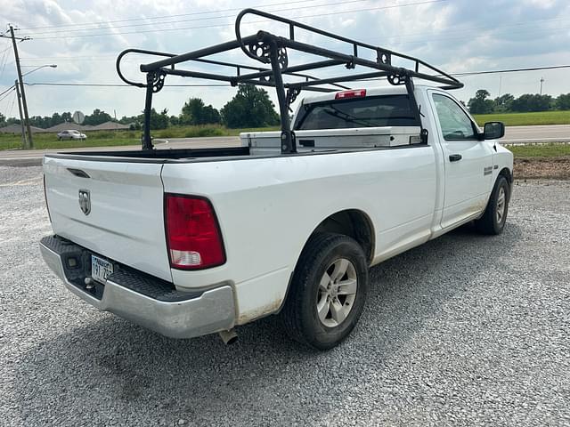 Image of Dodge Ram 1500 equipment image 2