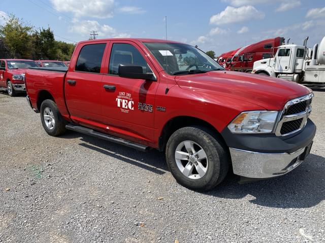 Image of Dodge Ram 1500 equipment image 3