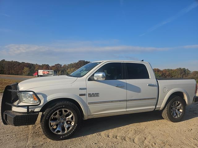 Image of Dodge Ram 1500 equipment image 2