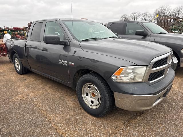 Image of Dodge Ram 1500 equipment image 1