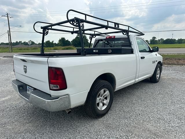 Image of Dodge Ram 1500 equipment image 2