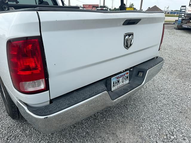 Image of Dodge Ram 1500 equipment image 4