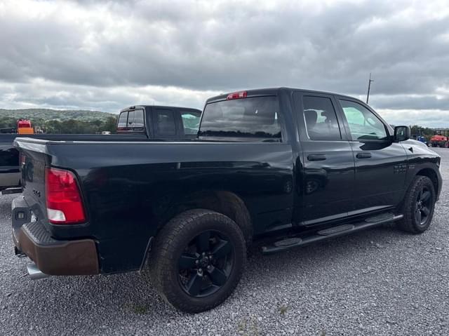 Image of Dodge Ram 1500 equipment image 2