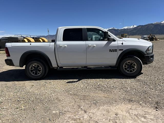 Image of Dodge Ram 1500 equipment image 3