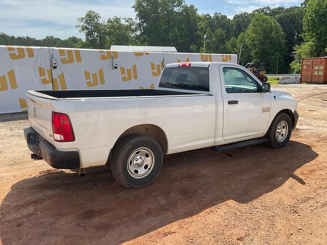 Image of Dodge Ram 1500 equipment image 4