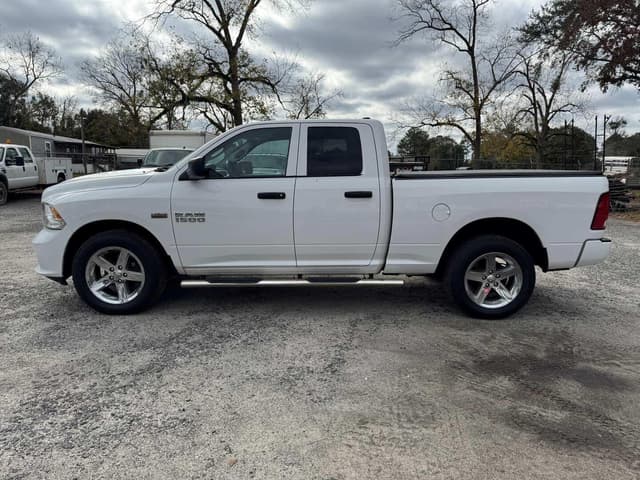 Image of Dodge Ram 1500 equipment image 3