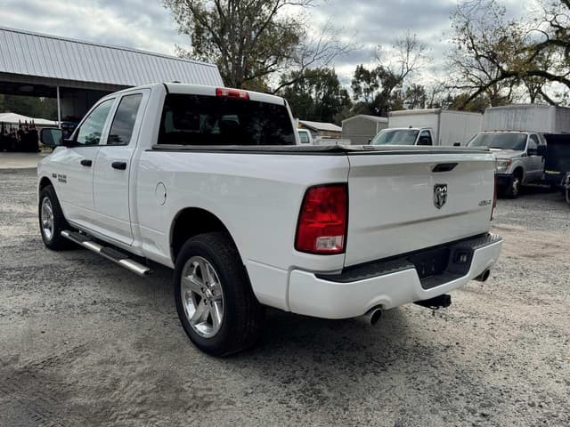 Image of Dodge Ram 1500 equipment image 4