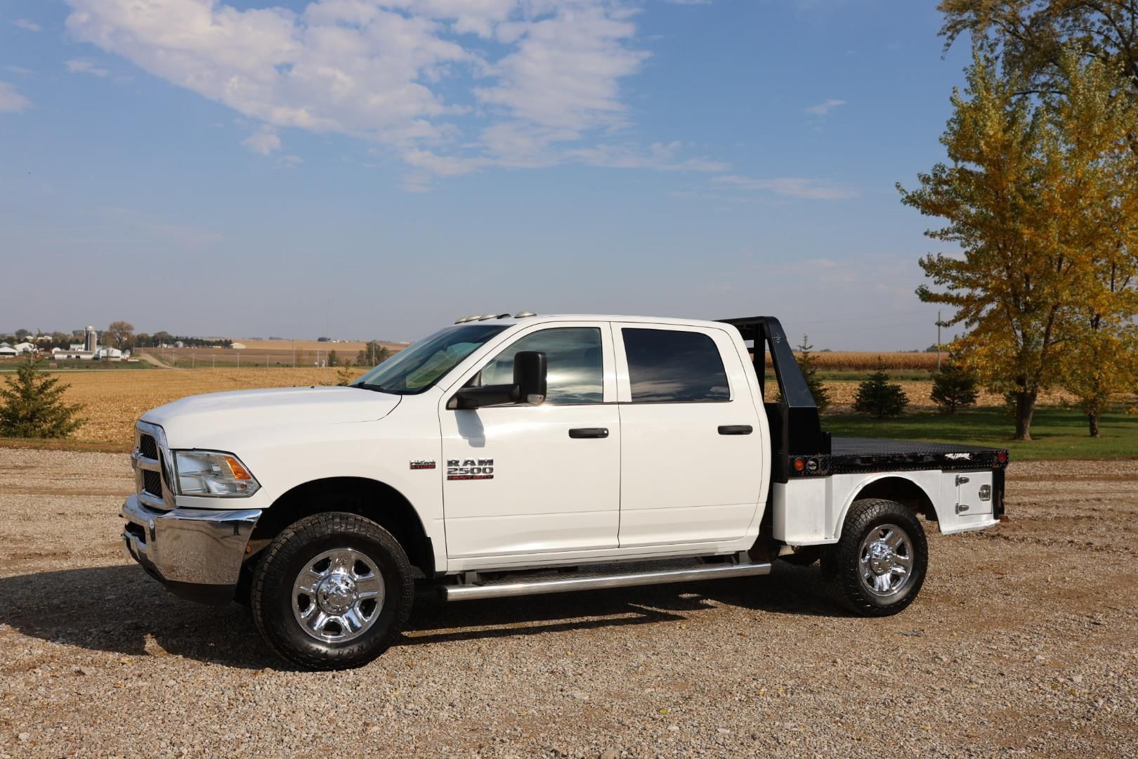 2017 Dodge Ram 2500 Big Horn Equipment Image0