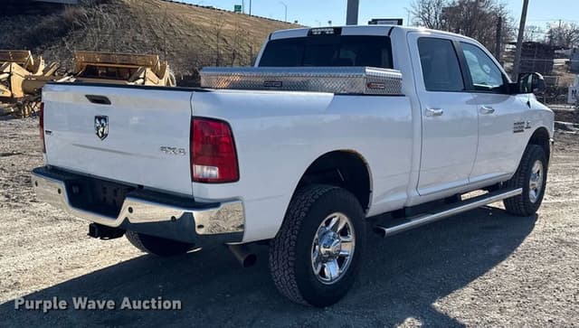 Image of Dodge Ram 2500 equipment image 4