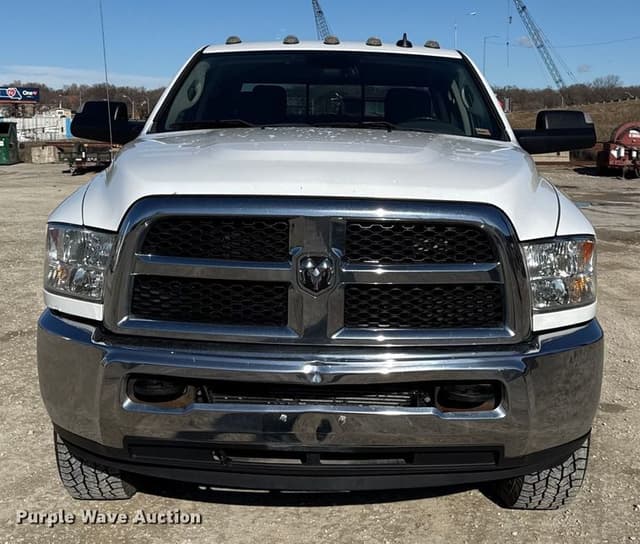 Image of Dodge Ram 2500 equipment image 1