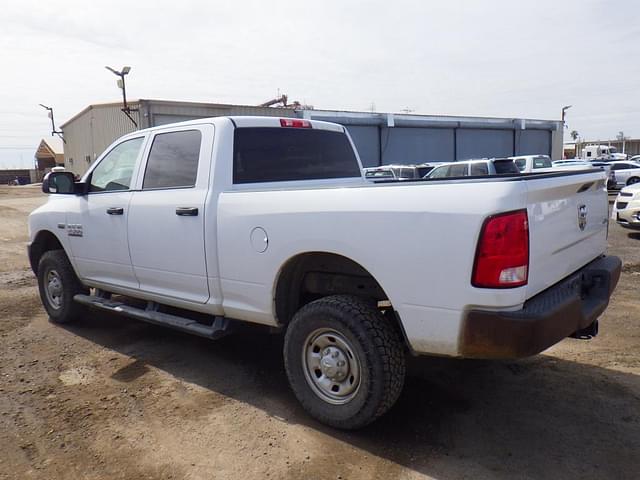 Image of Dodge Ram 2500 equipment image 3
