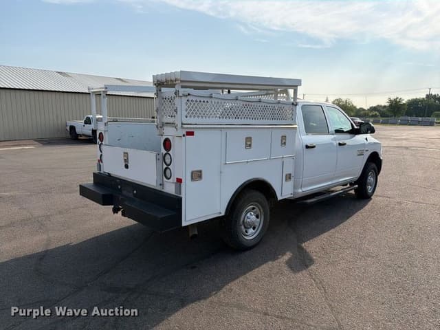 Image of Dodge Ram 2500 equipment image 4