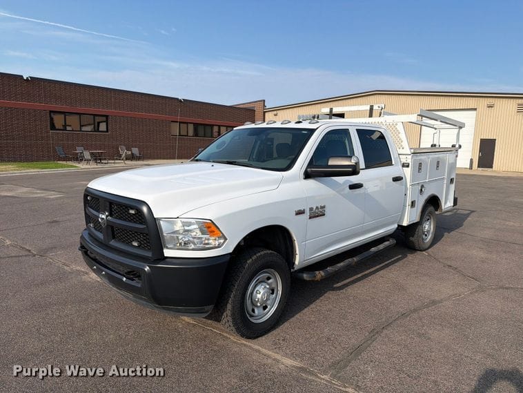 2017 Dodge Ram 2500 Equipment Image0