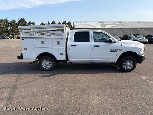 Image of Dodge Ram 2500 equipment image 3