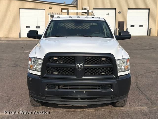 Image of Dodge Ram 2500 equipment image 1