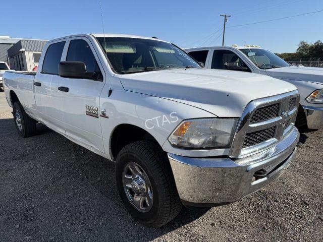 Image of Dodge Ram 2500 equipment image 2