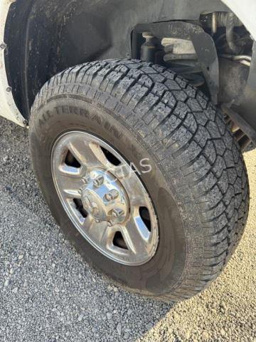 Image of Dodge Ram 2500 equipment image 3