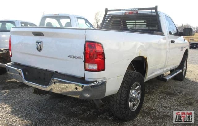 Image of Dodge Ram 2500 equipment image 3
