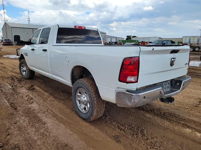 Image of Dodge Ram 2500 equipment image 3