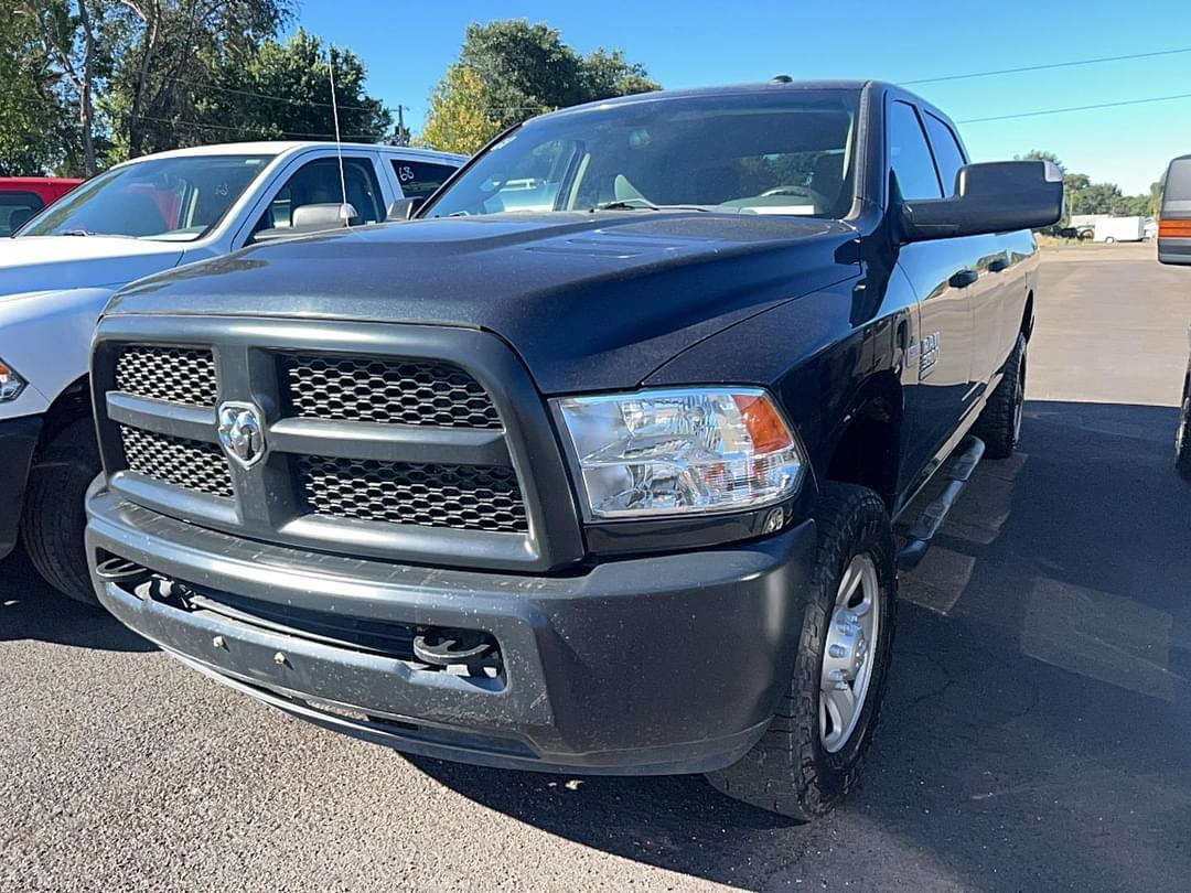 Image of Dodge Ram 3500 Primary image